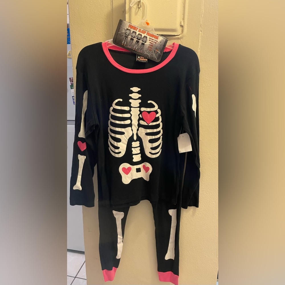 Halloween women costume